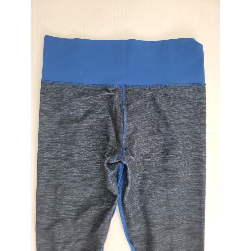 Lululemon Flare Leggings SZ 8 Barre Pulse Yoga Pants Blue Reversible Slub Denim - Picture 8 of 8